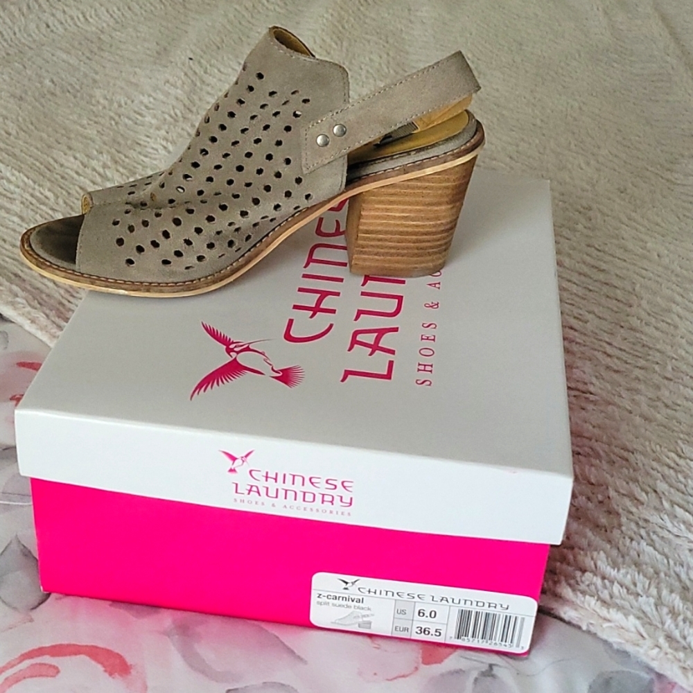 Shoe's